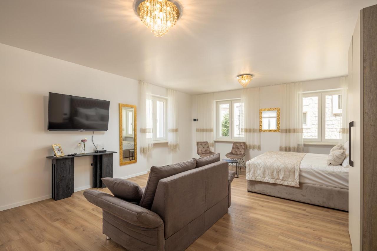 Luxury Duje Appartement *
